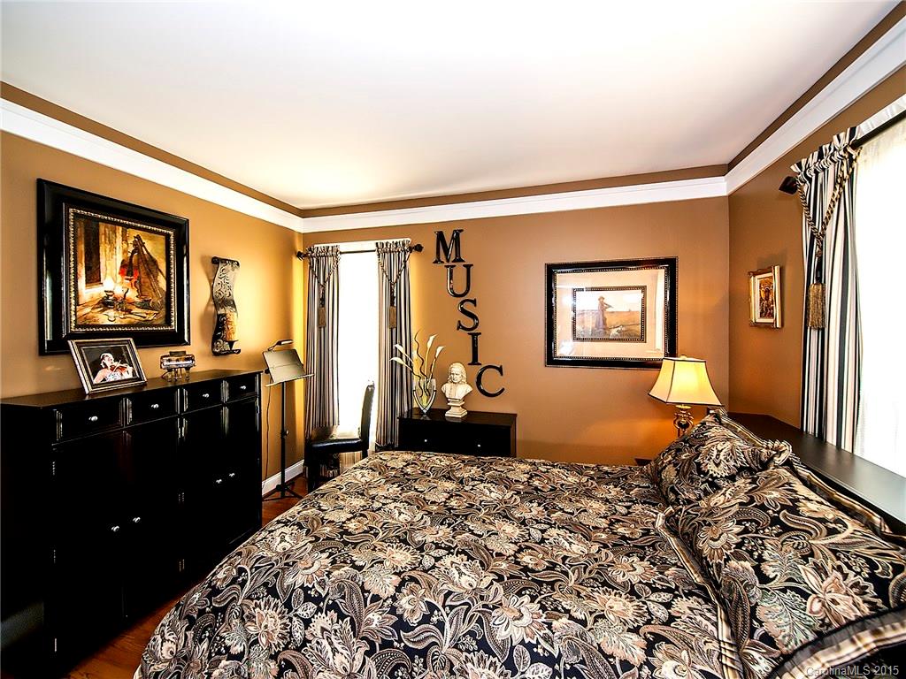 Lakeshore - Residential