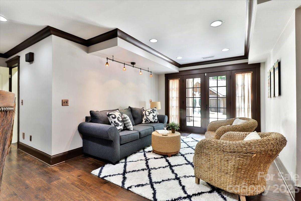 Sharon Hills - Residential