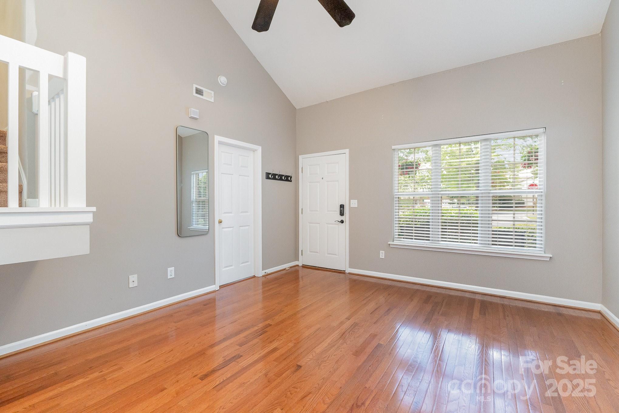 Windsor Trace - Residential