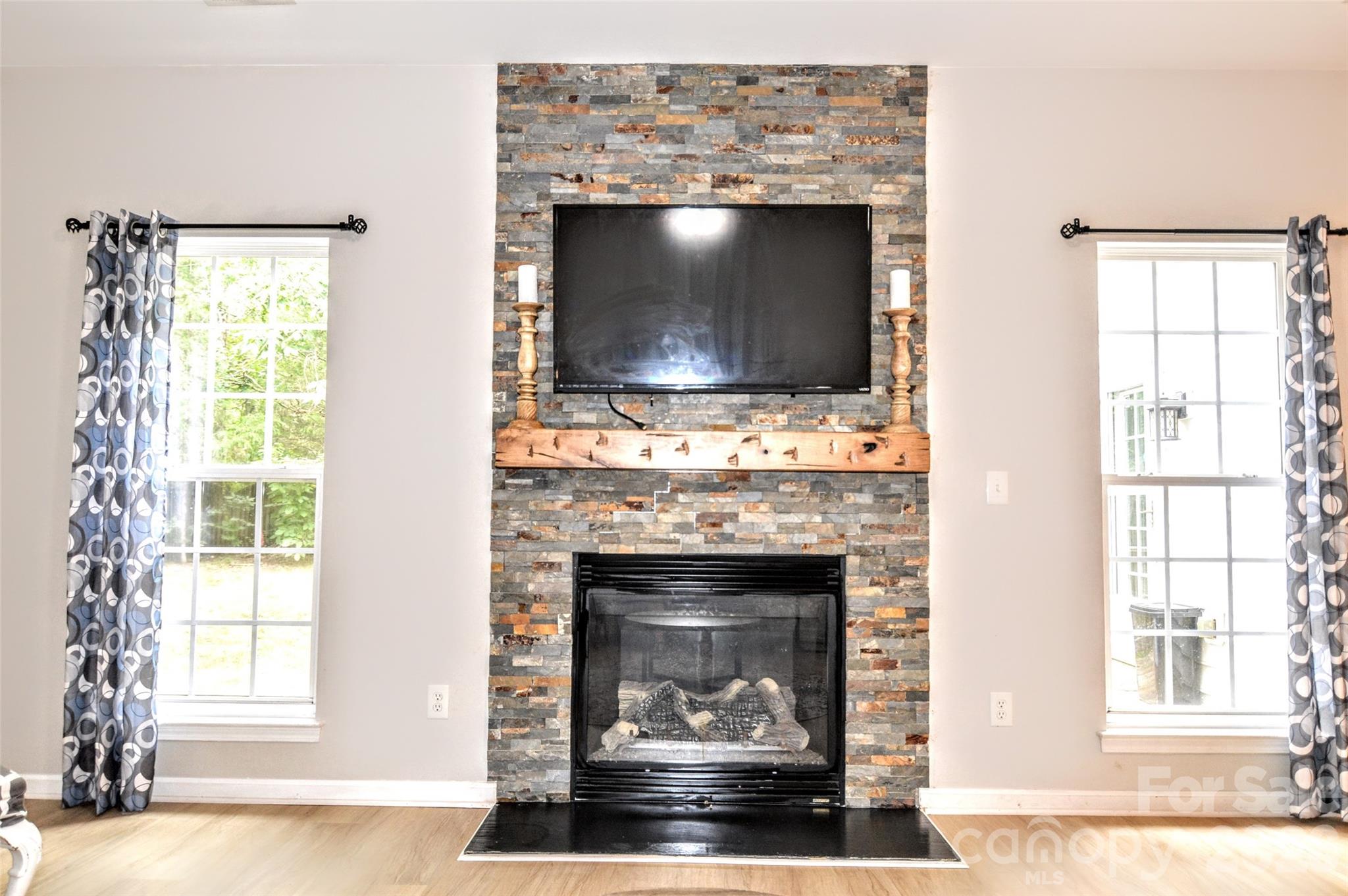 Brandon Oaks - Residential