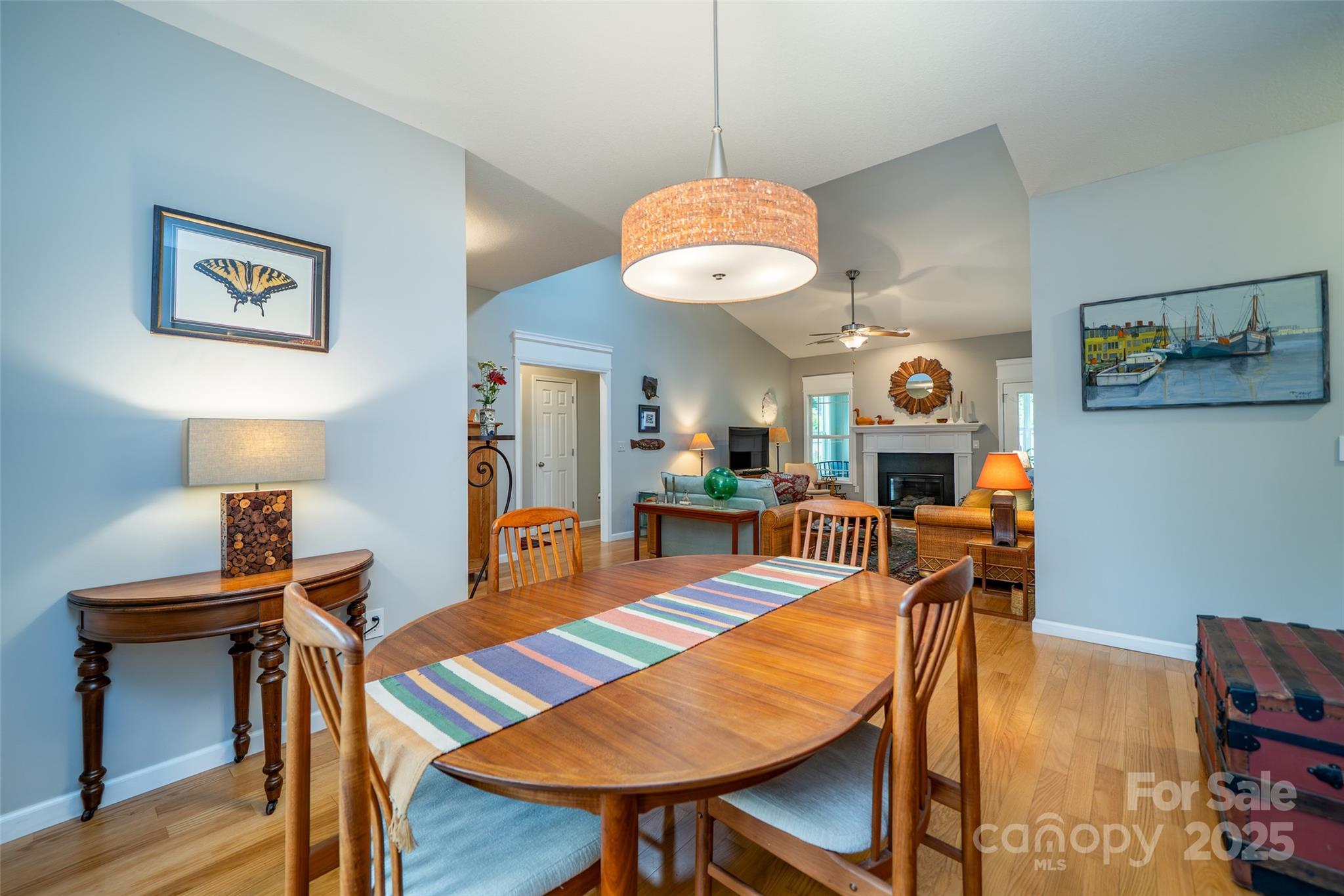 89 Weaver Village Way