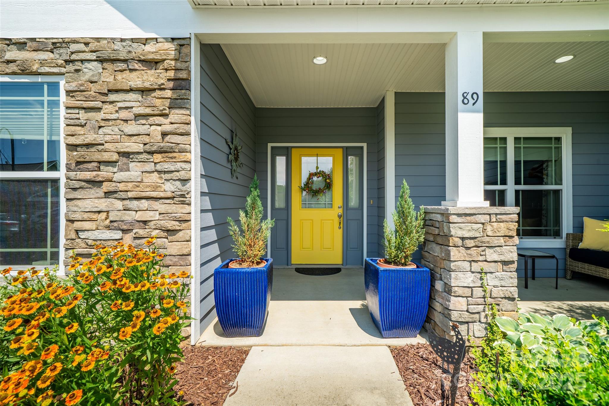 89 Weaver Village Way