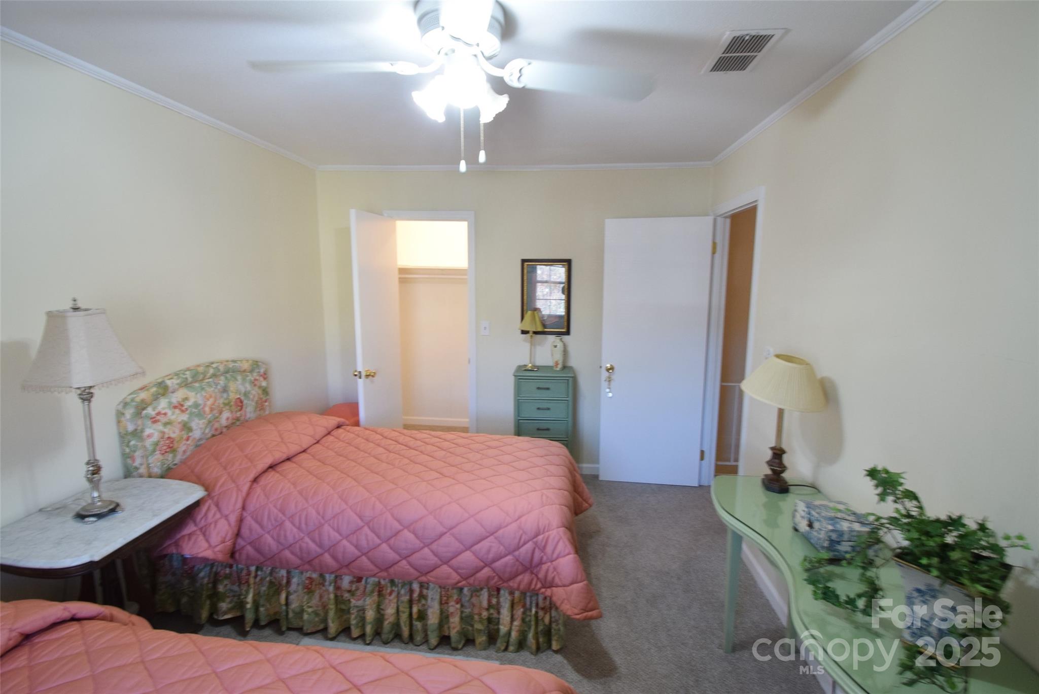 Stratford Oaks - Residential