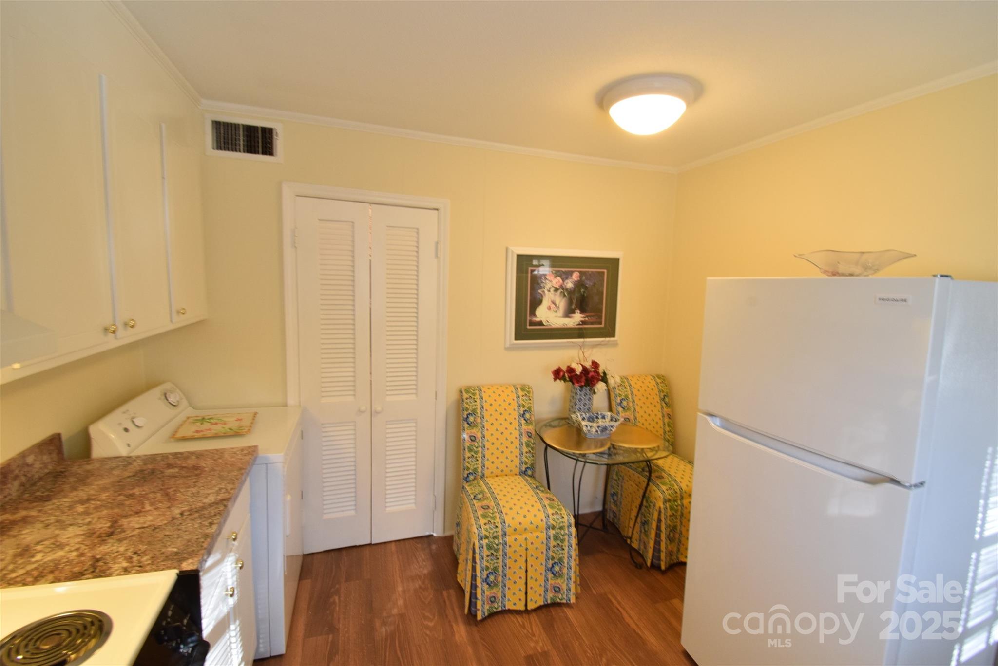 Stratford Oaks - Residential