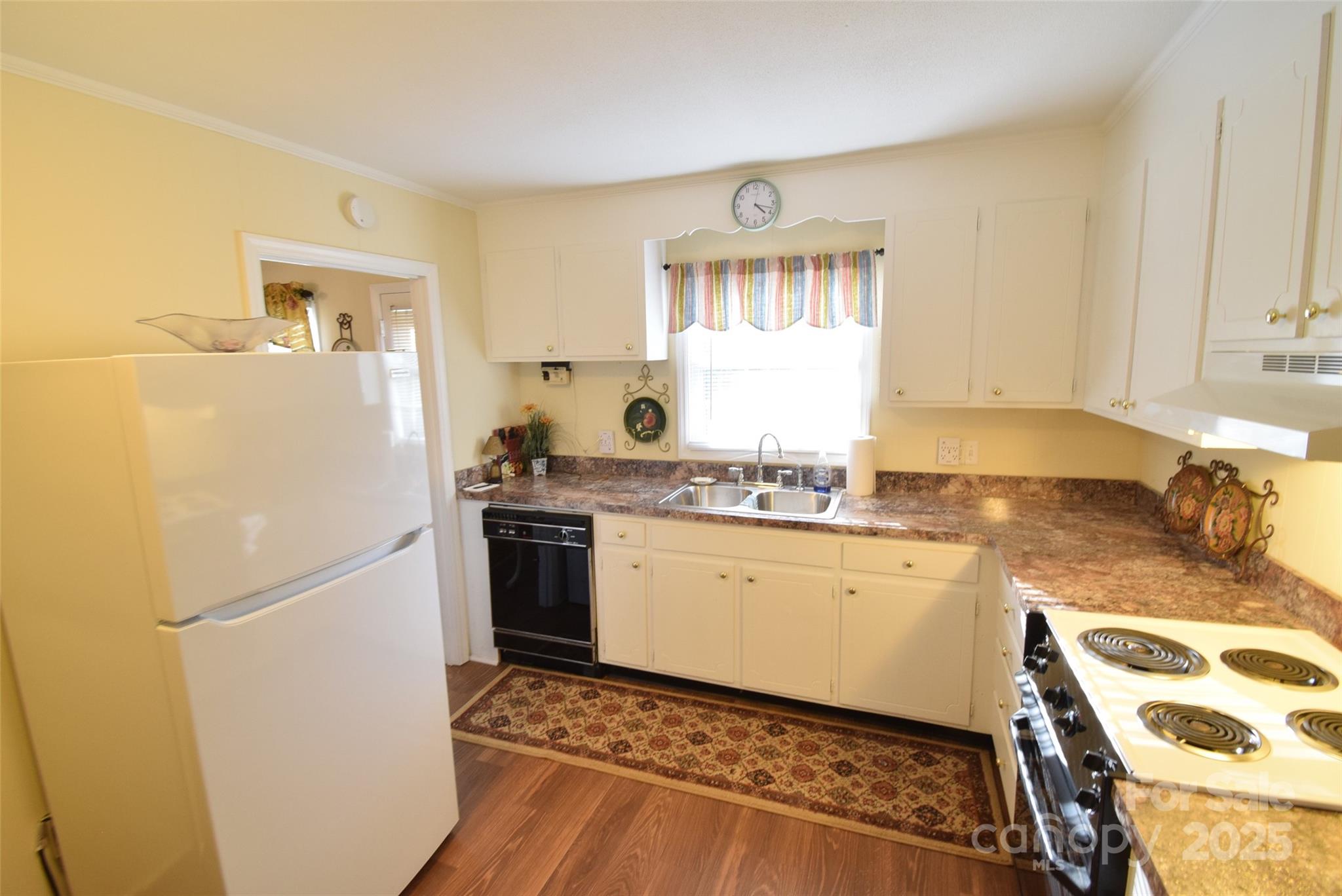 Stratford Oaks - Residential