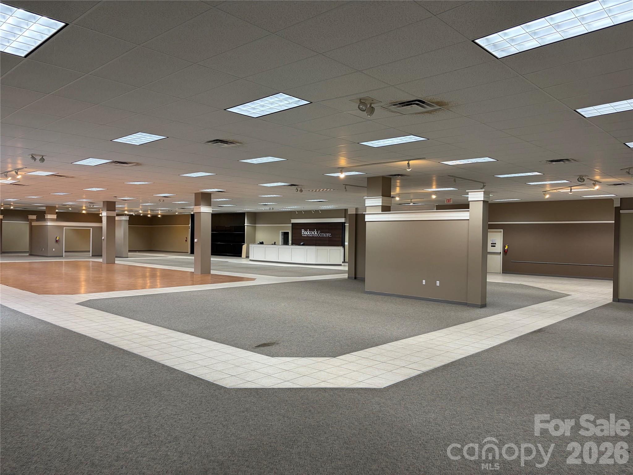 310 Hartsville Crossing Boulevard