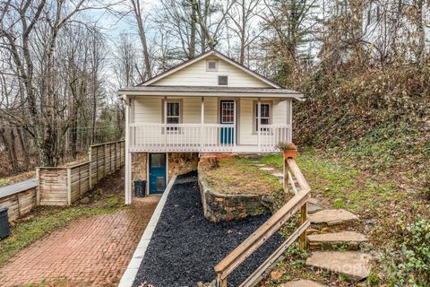 Photo of 165 Kings Mill Road, Brevard, NC 28712 (MLS # 4326022)