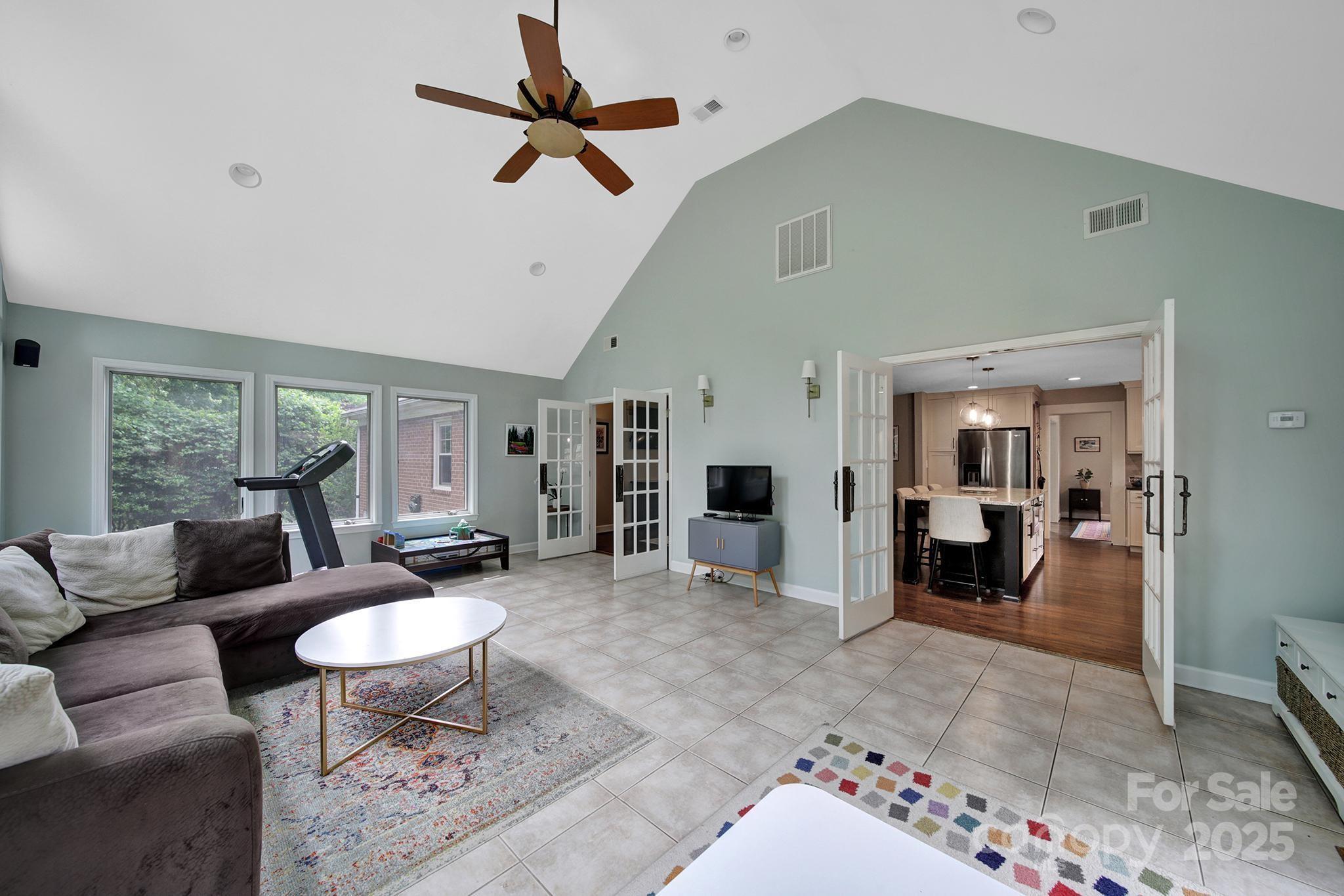 Huntingtowne Farms - Residential