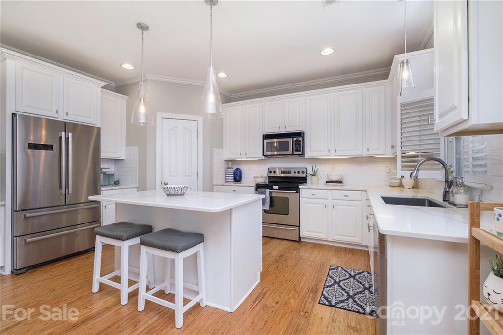 Moss Creek Village - Residential