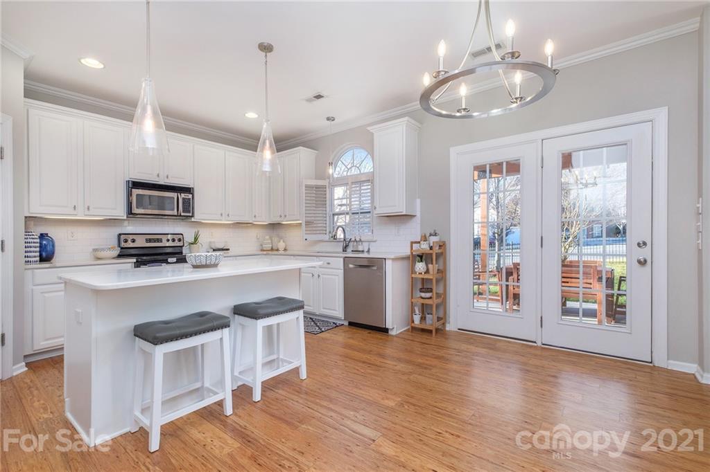 Moss Creek Village - Residential