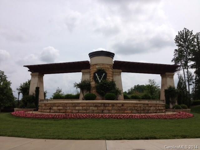 The Vineyards on Lake Wylie - Residential
