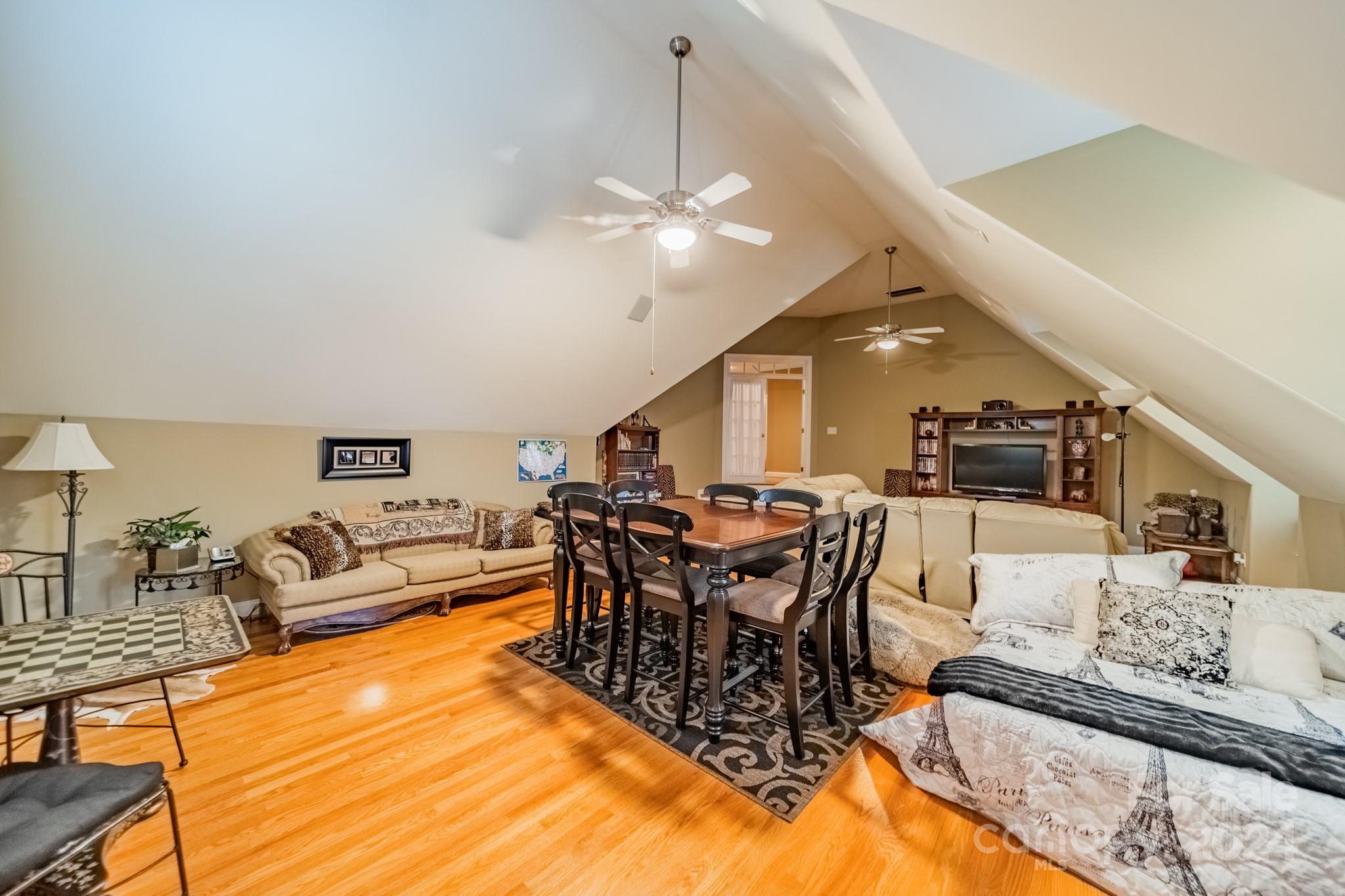 Huntington Farms - Residential