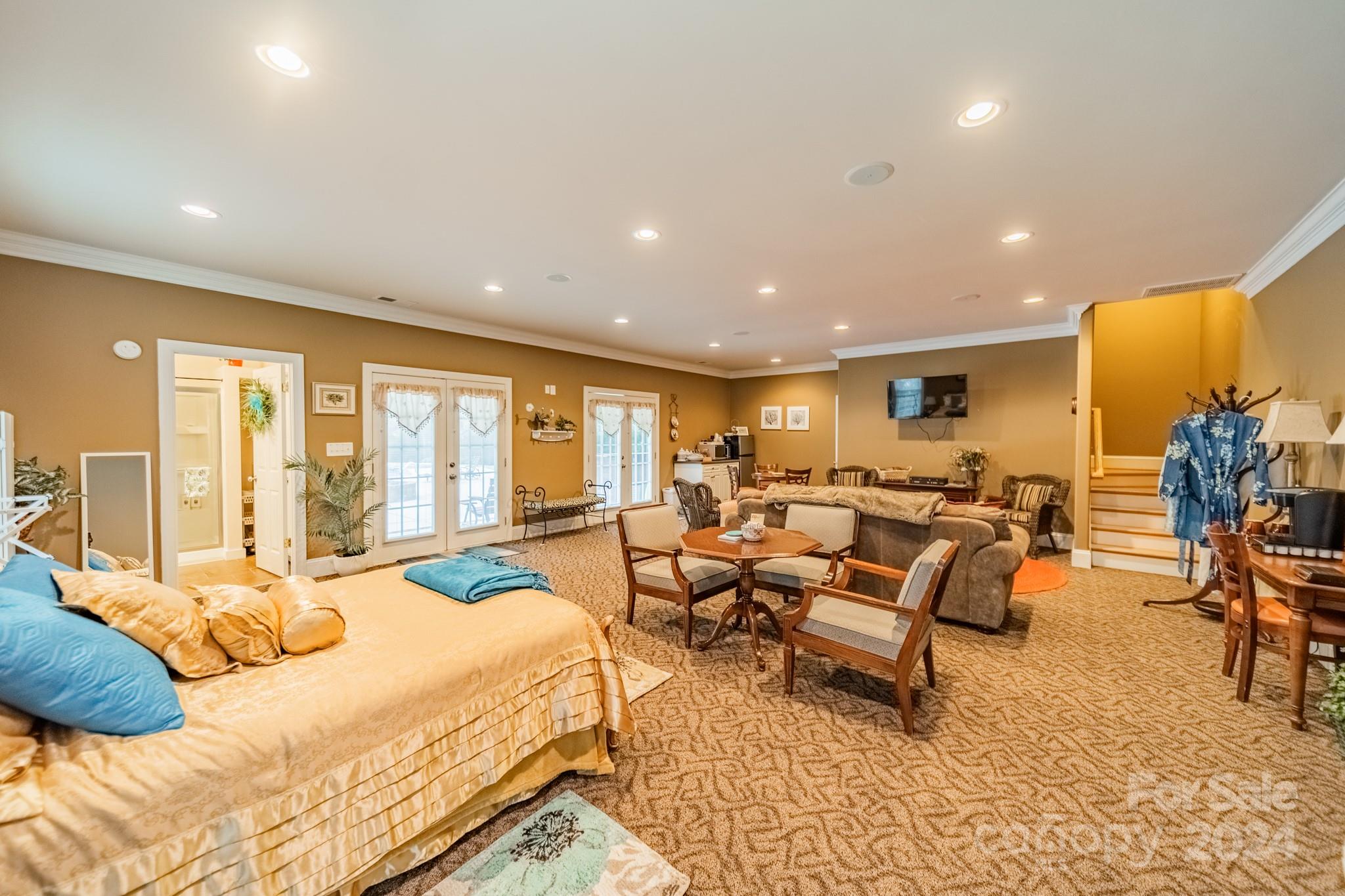 Huntington Farms - Residential