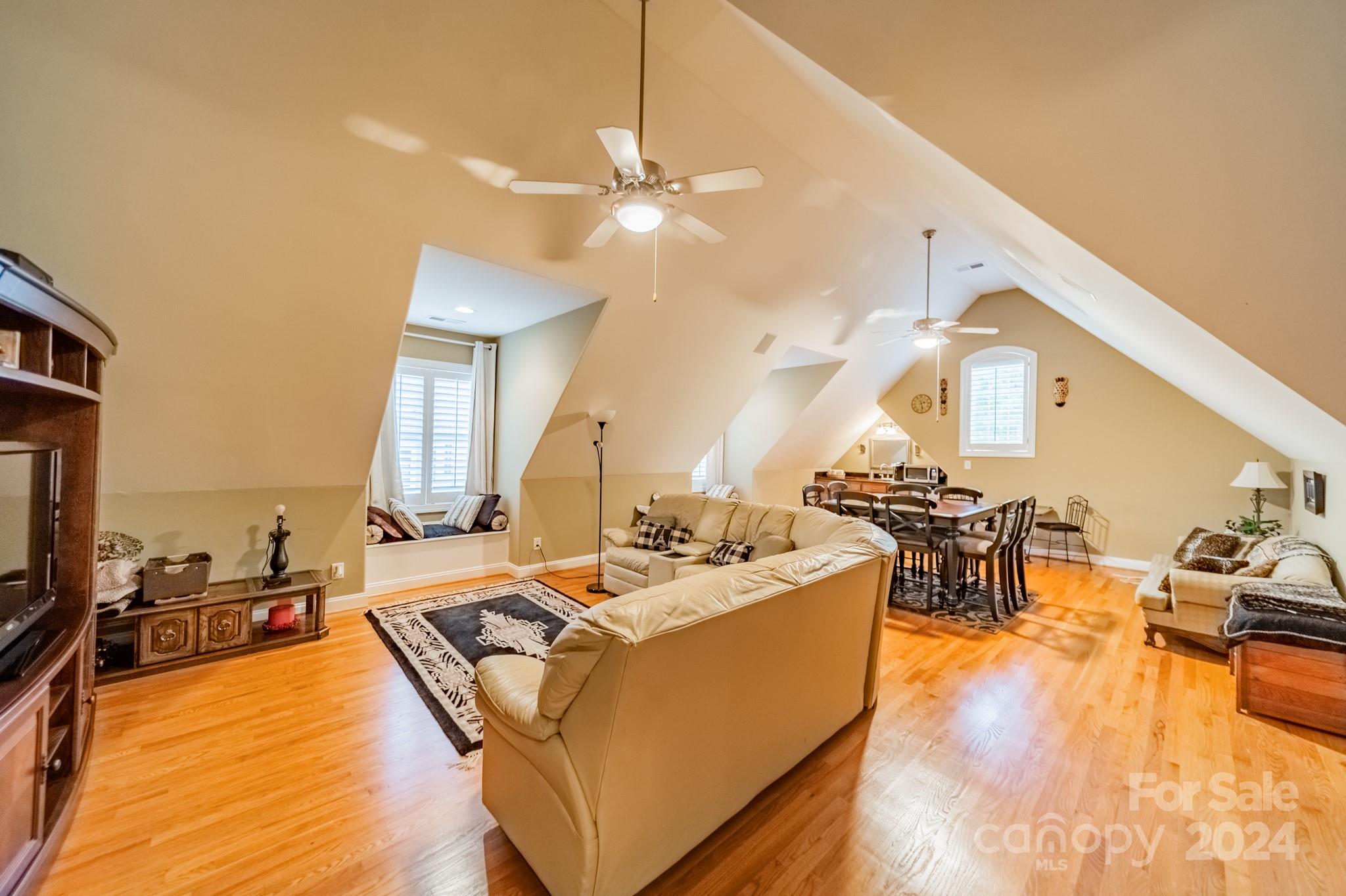 Huntington Farms - Residential