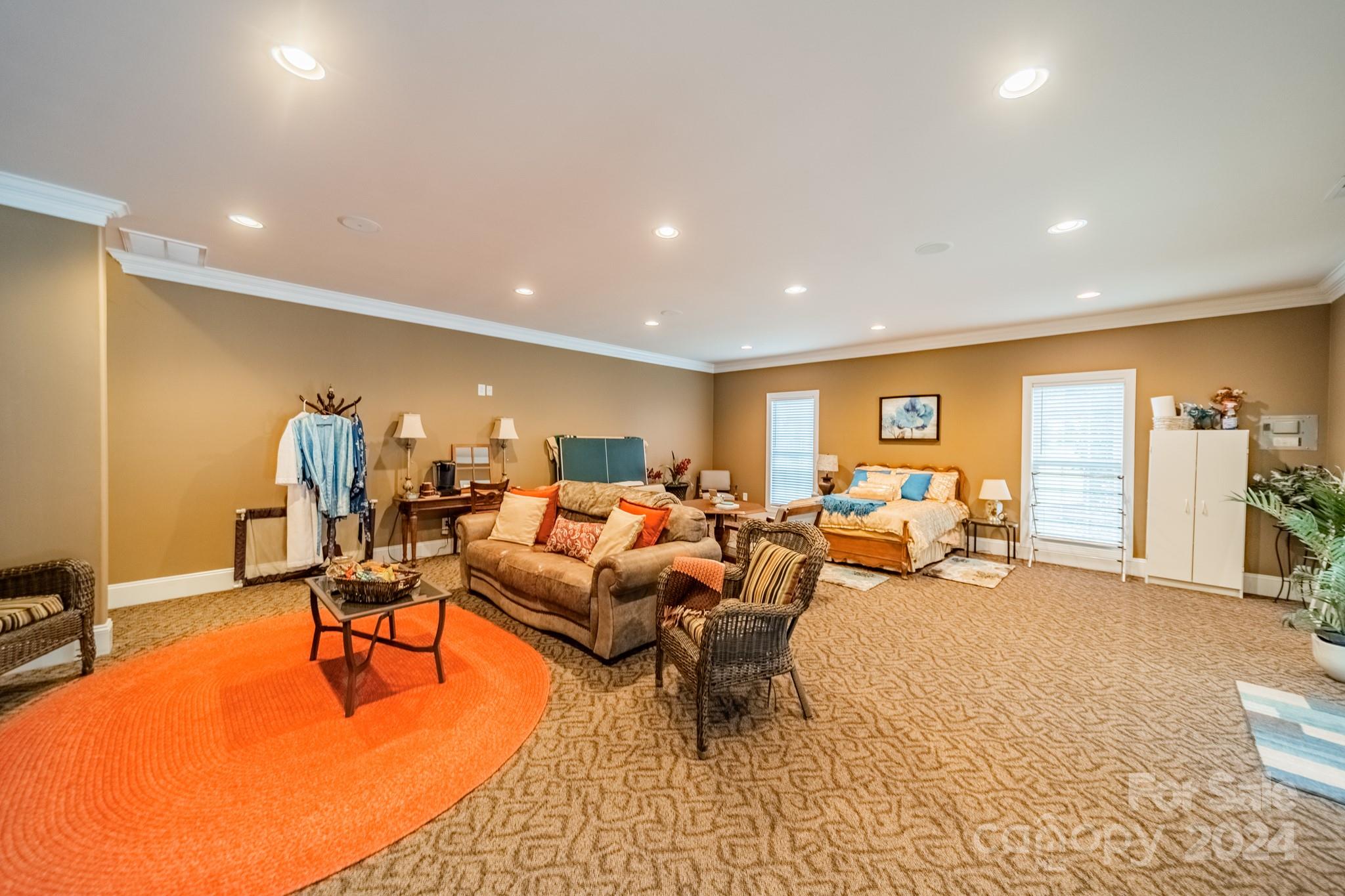 Huntington Farms - Residential