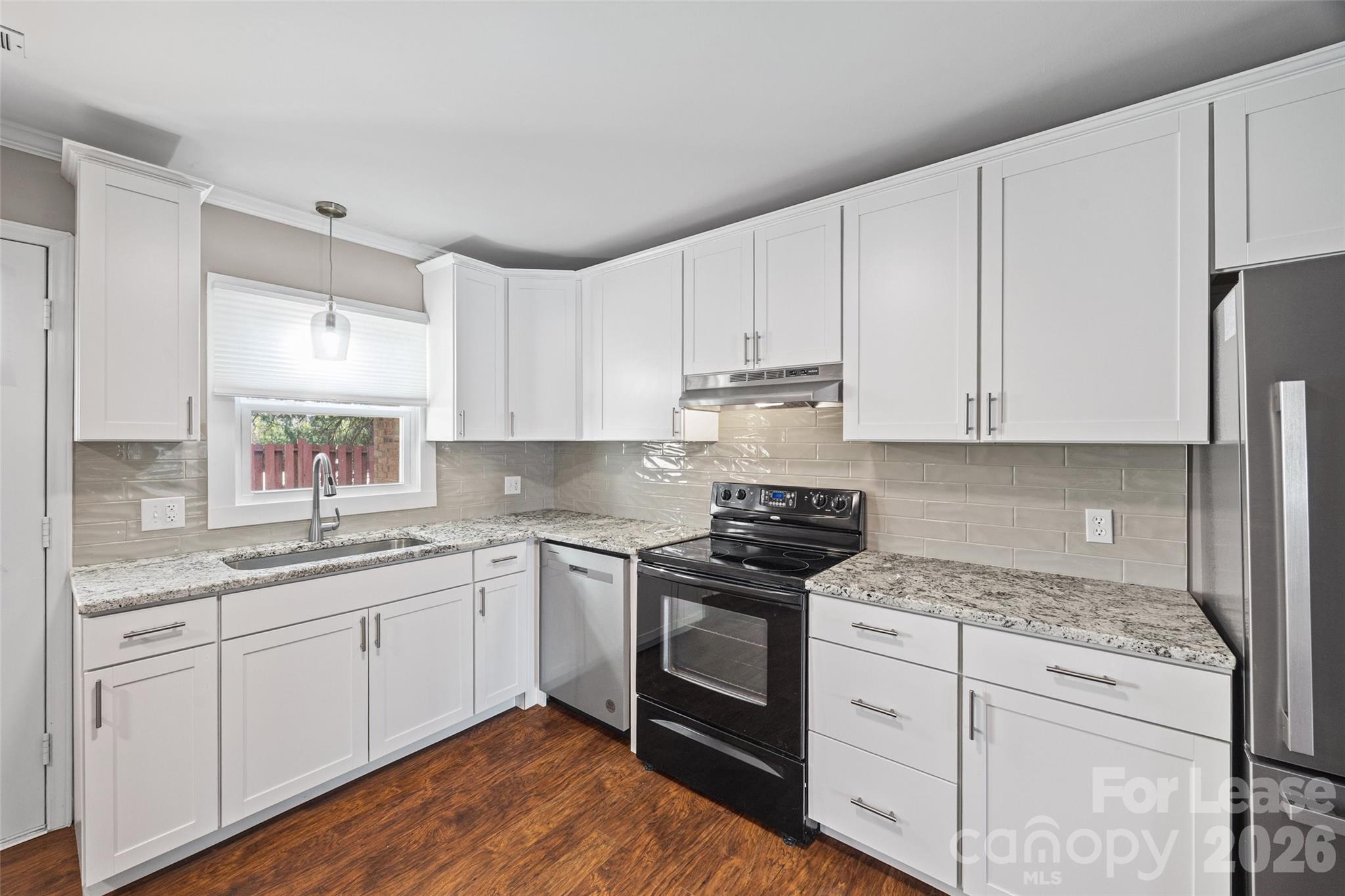 Winn Bar - Residential Lease