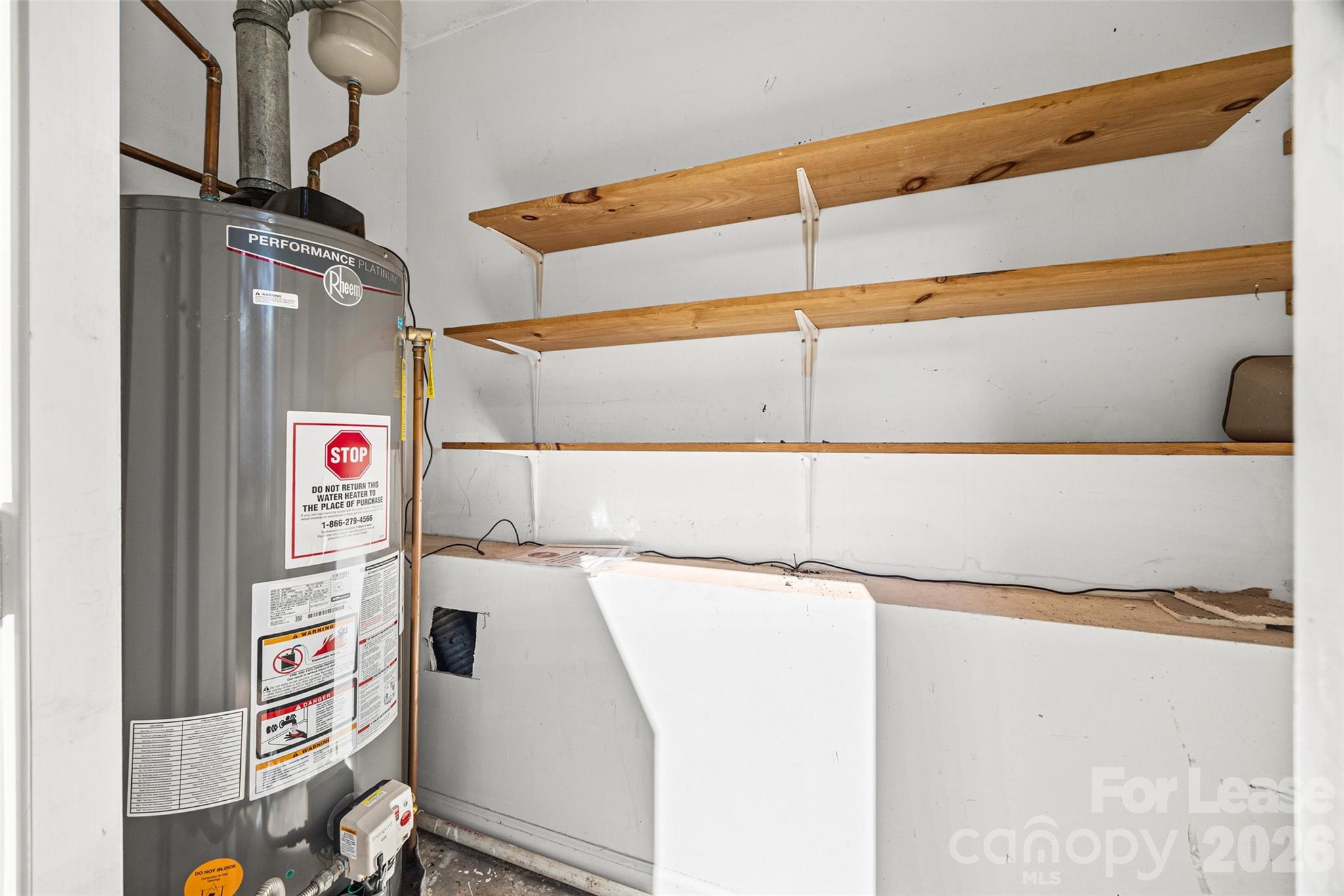 Winn Bar - Residential Lease