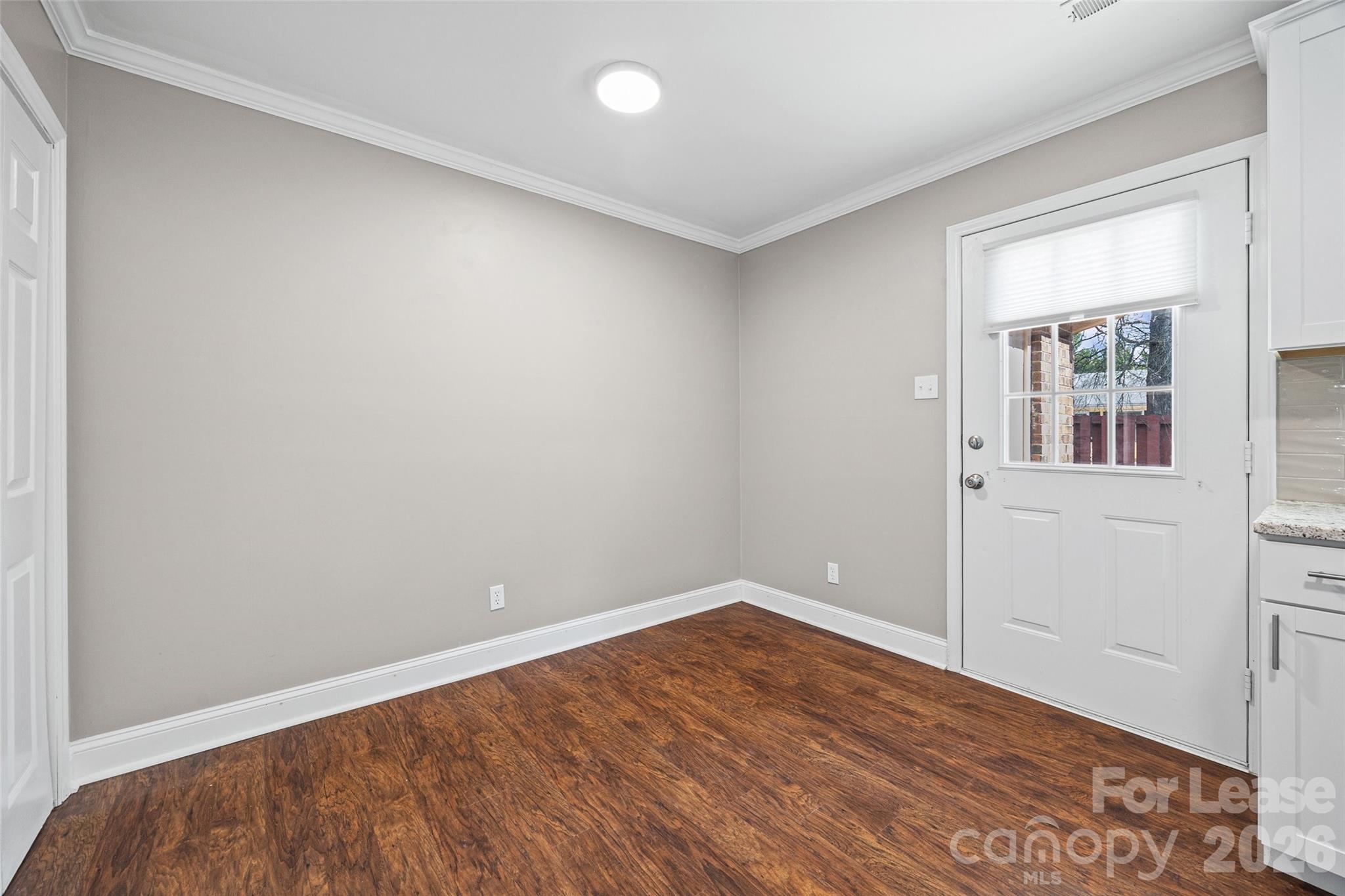 Winn Bar - Residential Lease