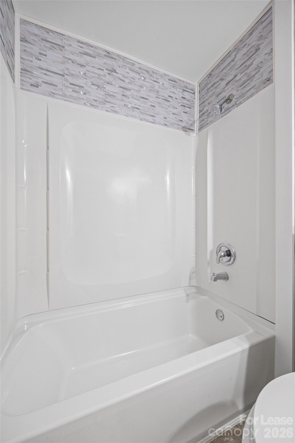 Winn Bar - Residential Lease