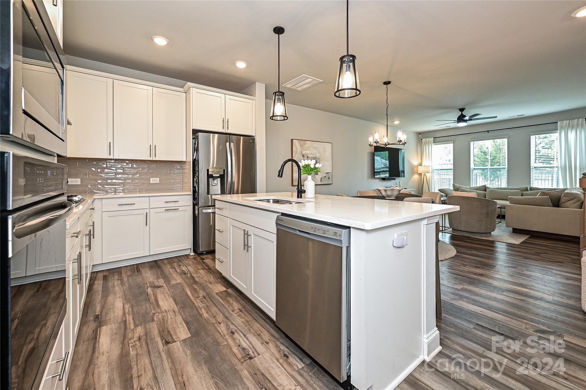 Villa Heights - Residential