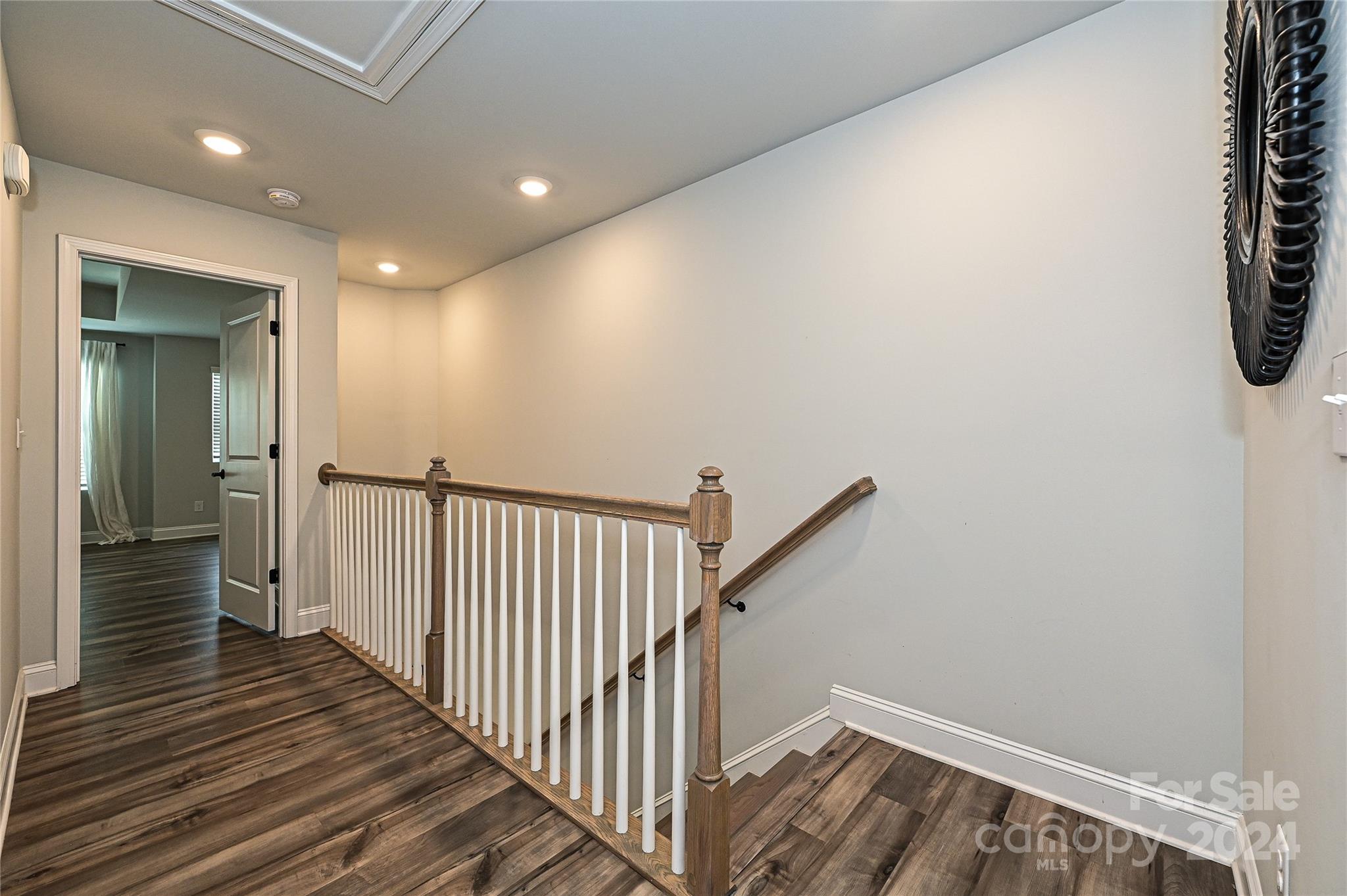 Villa Heights - Residential