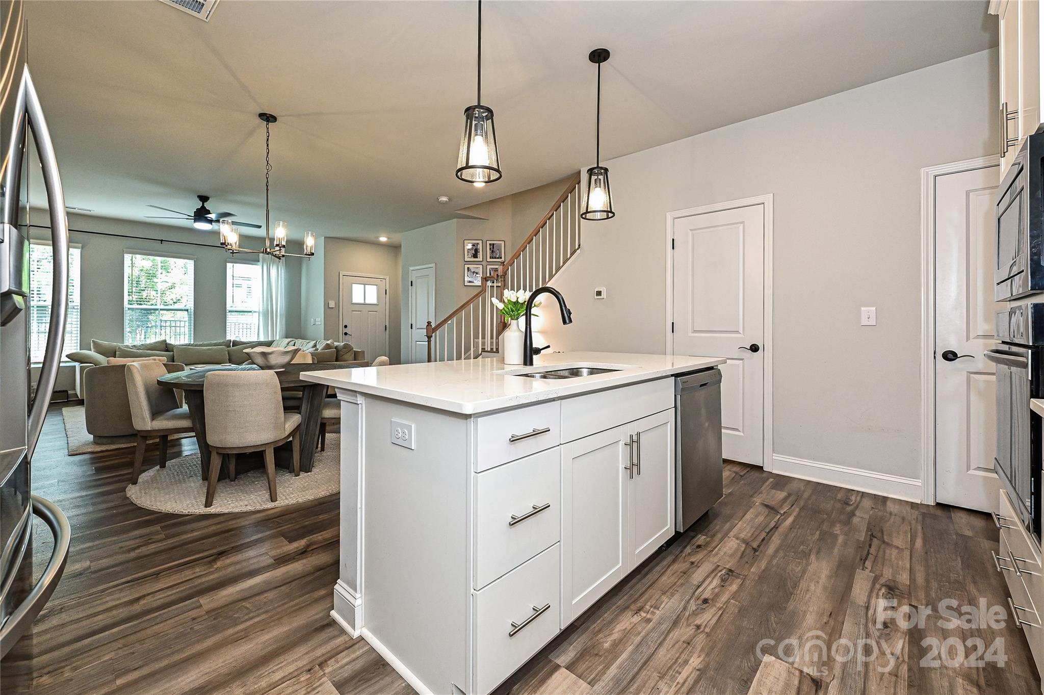 Villa Heights - Residential