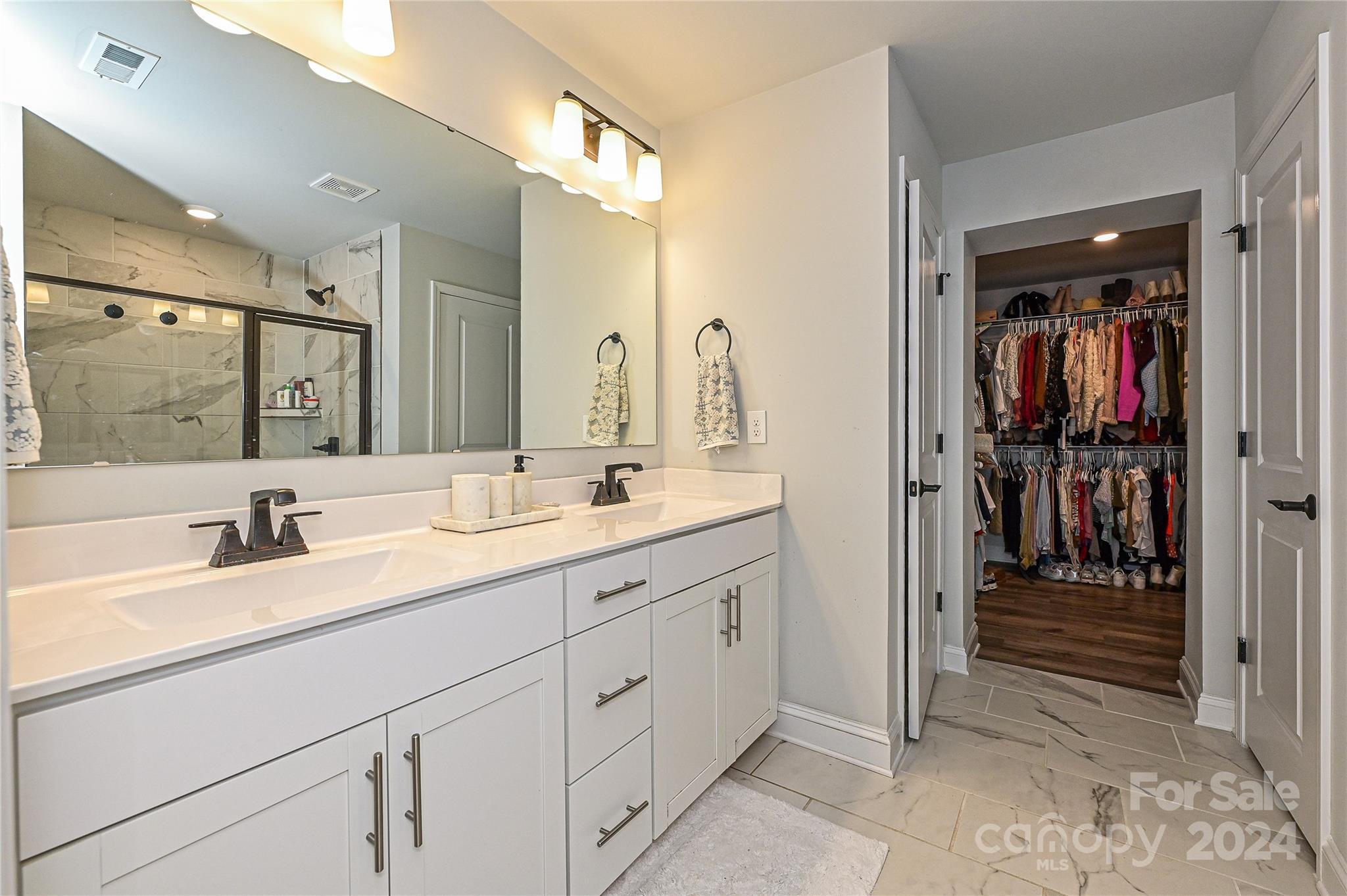 Villa Heights - Residential