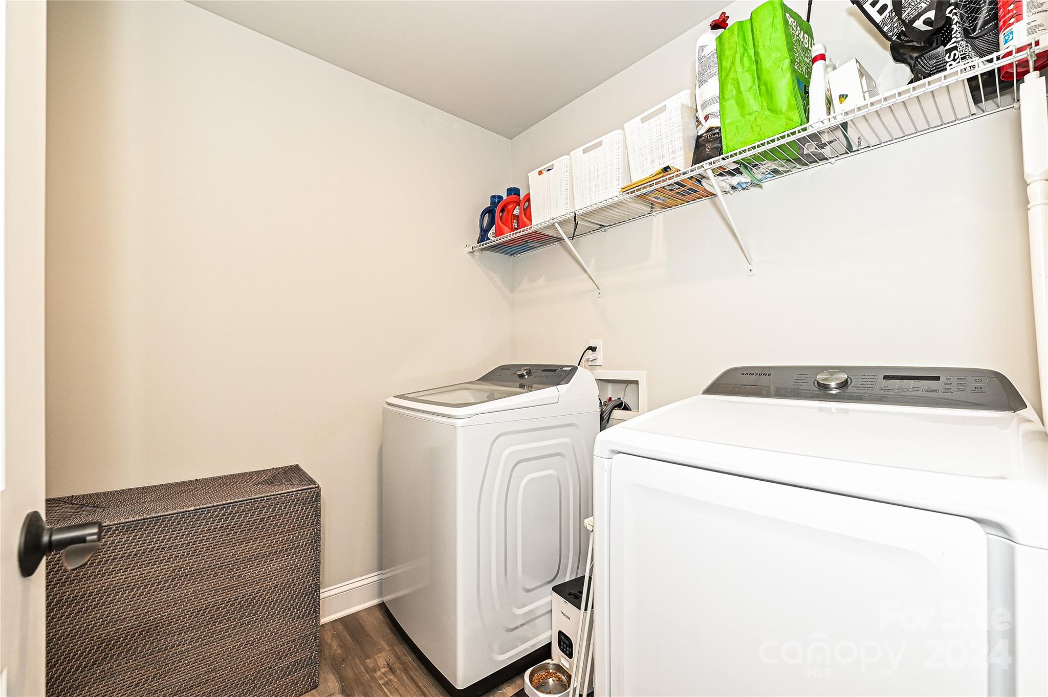 Villa Heights - Residential