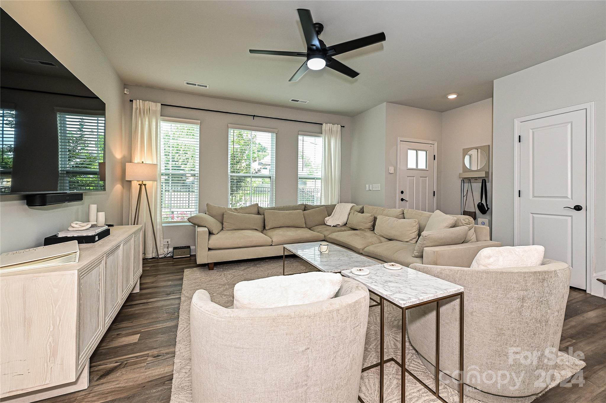 Villa Heights - Residential