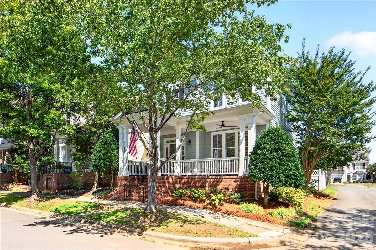 7014 Blakeney Greens Boulevard