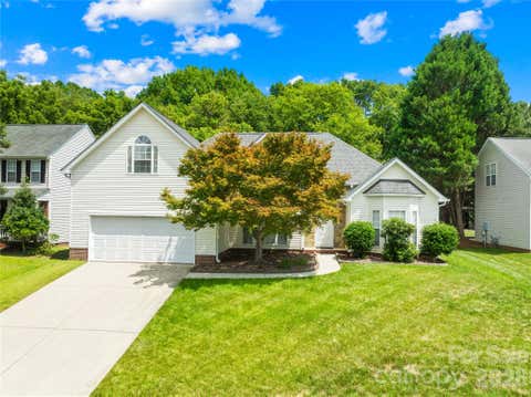 Photo of 4740 Asherton Place NW, Concord, NC 28027 (MLS # 4399928)