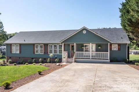 Photo of 7858 Blackwood Road, Denver, NC 28037 (MLS # 4387157)