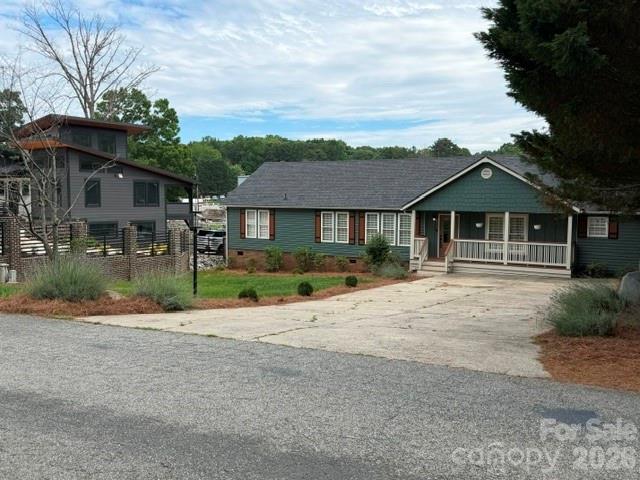 7858 Blackwood Road