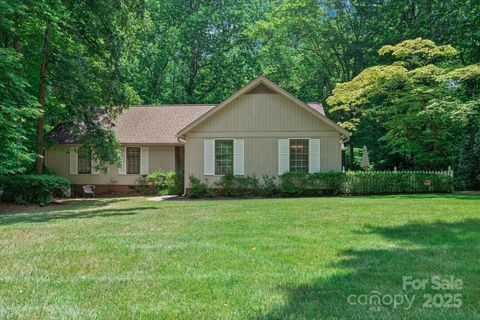 319 Kingsley Drive Charlotte NC 28270