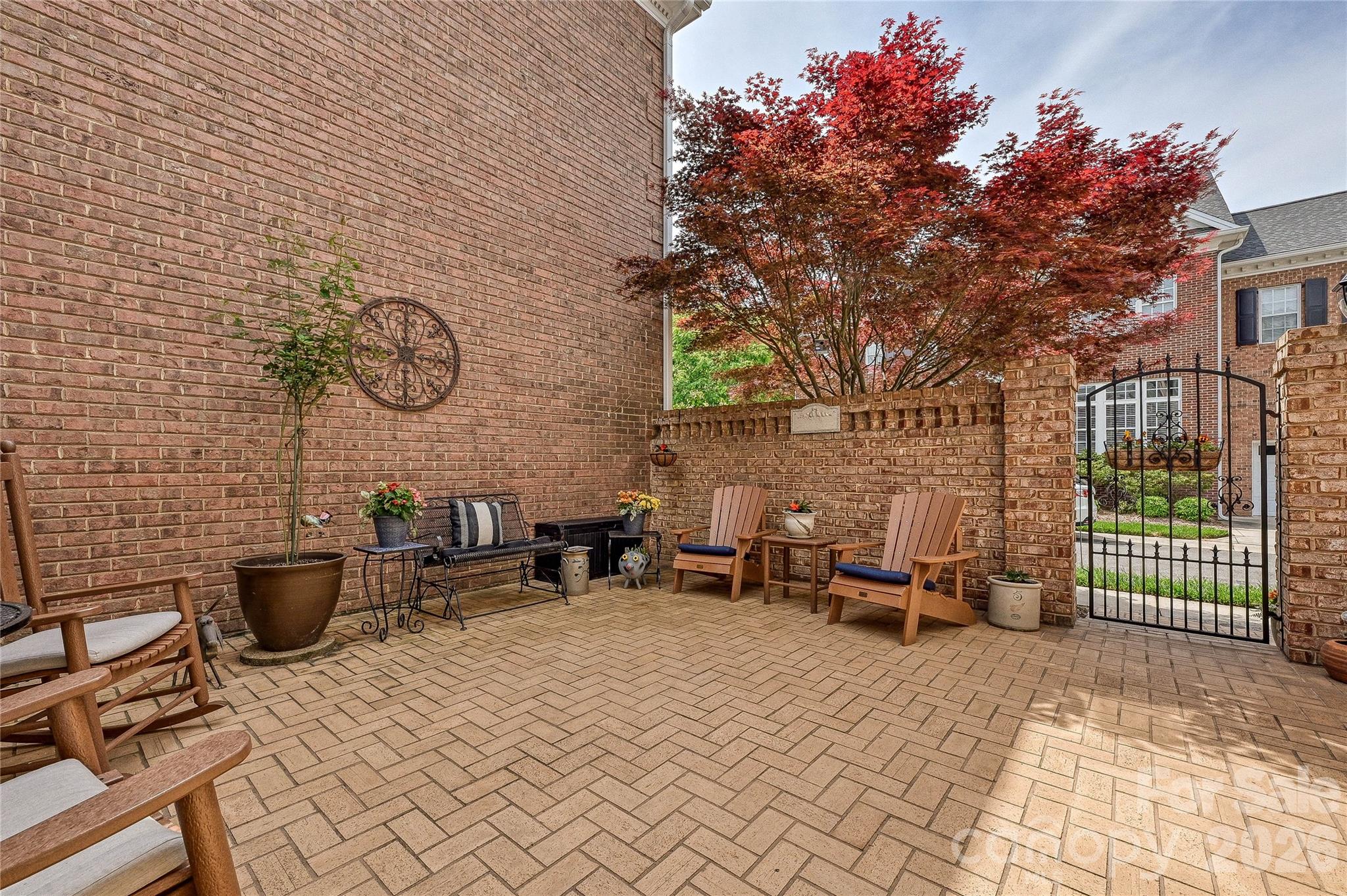 6327 Kiftsgate Court