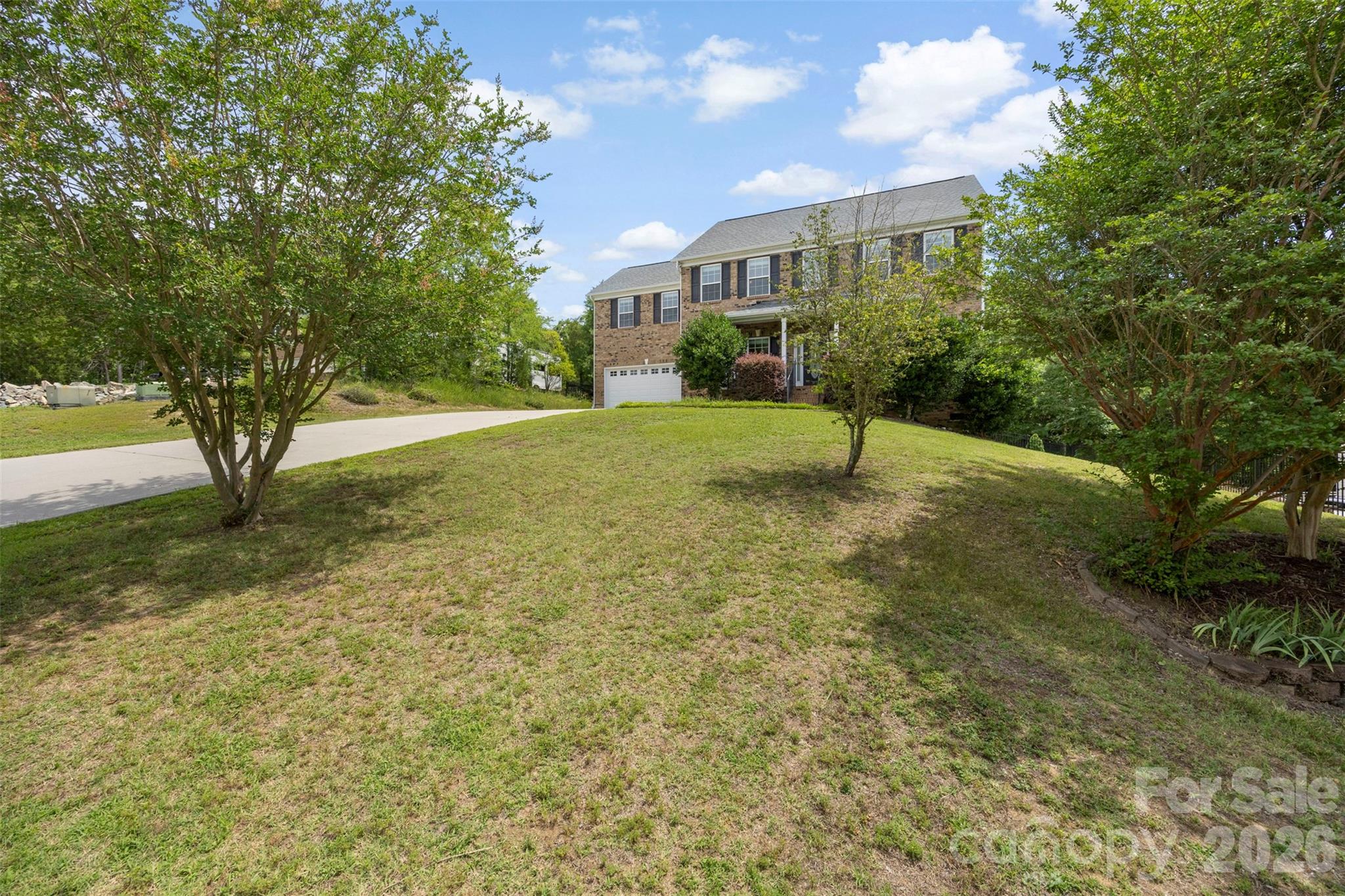 1086 Arrowhead Drive SE