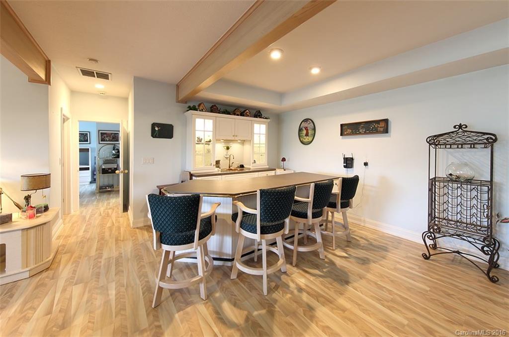 Laurel Ridge Country Club - Residential