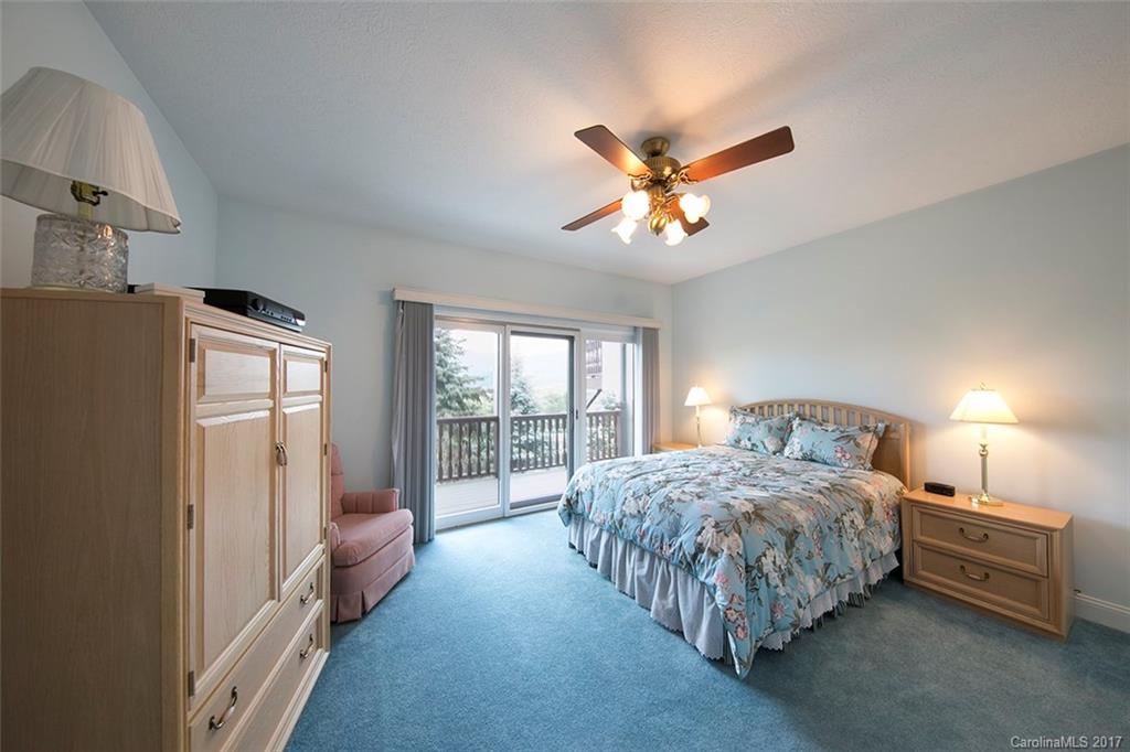 Laurel Ridge Country Club - Residential