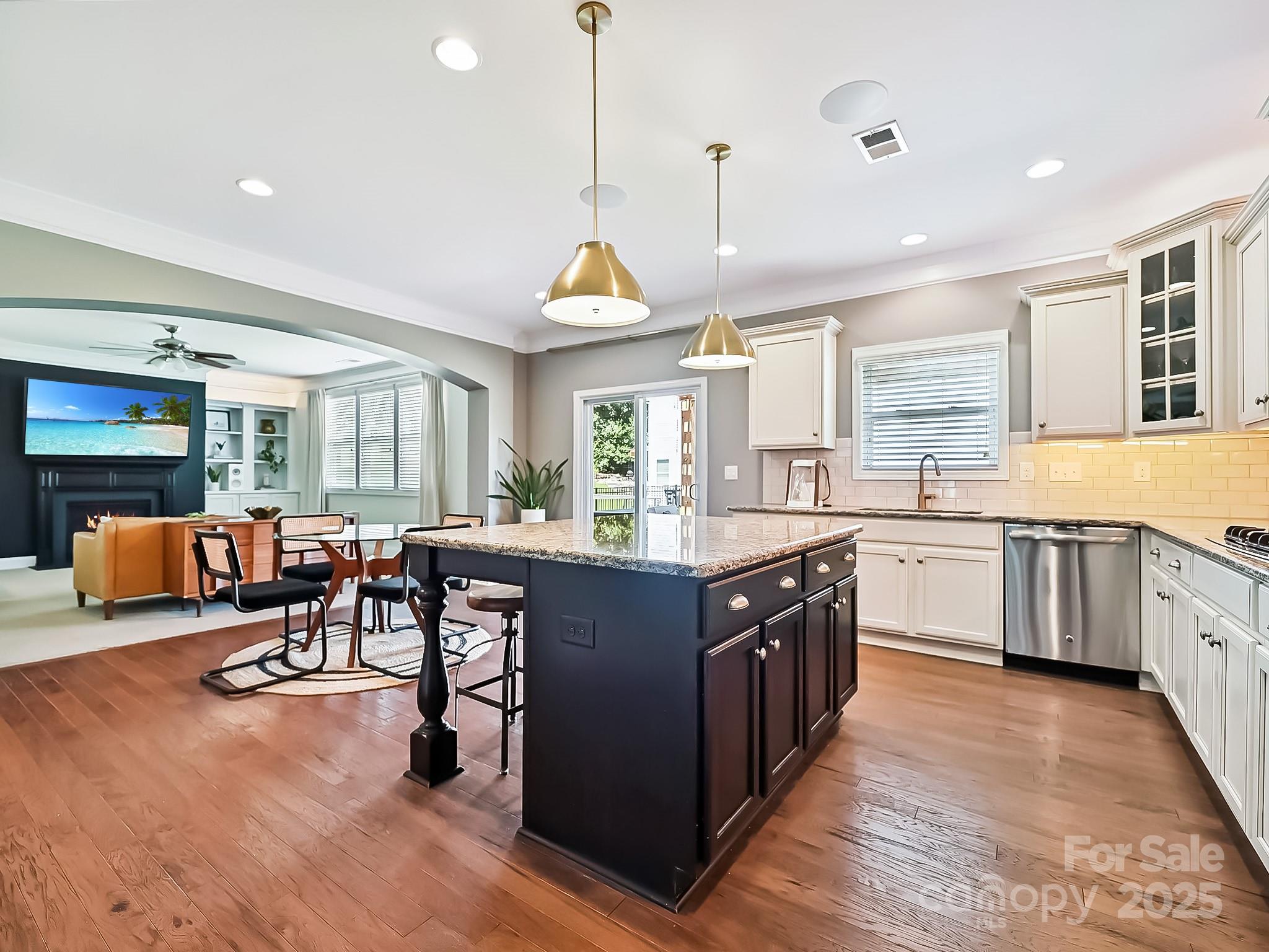 Lakebridge - Residential