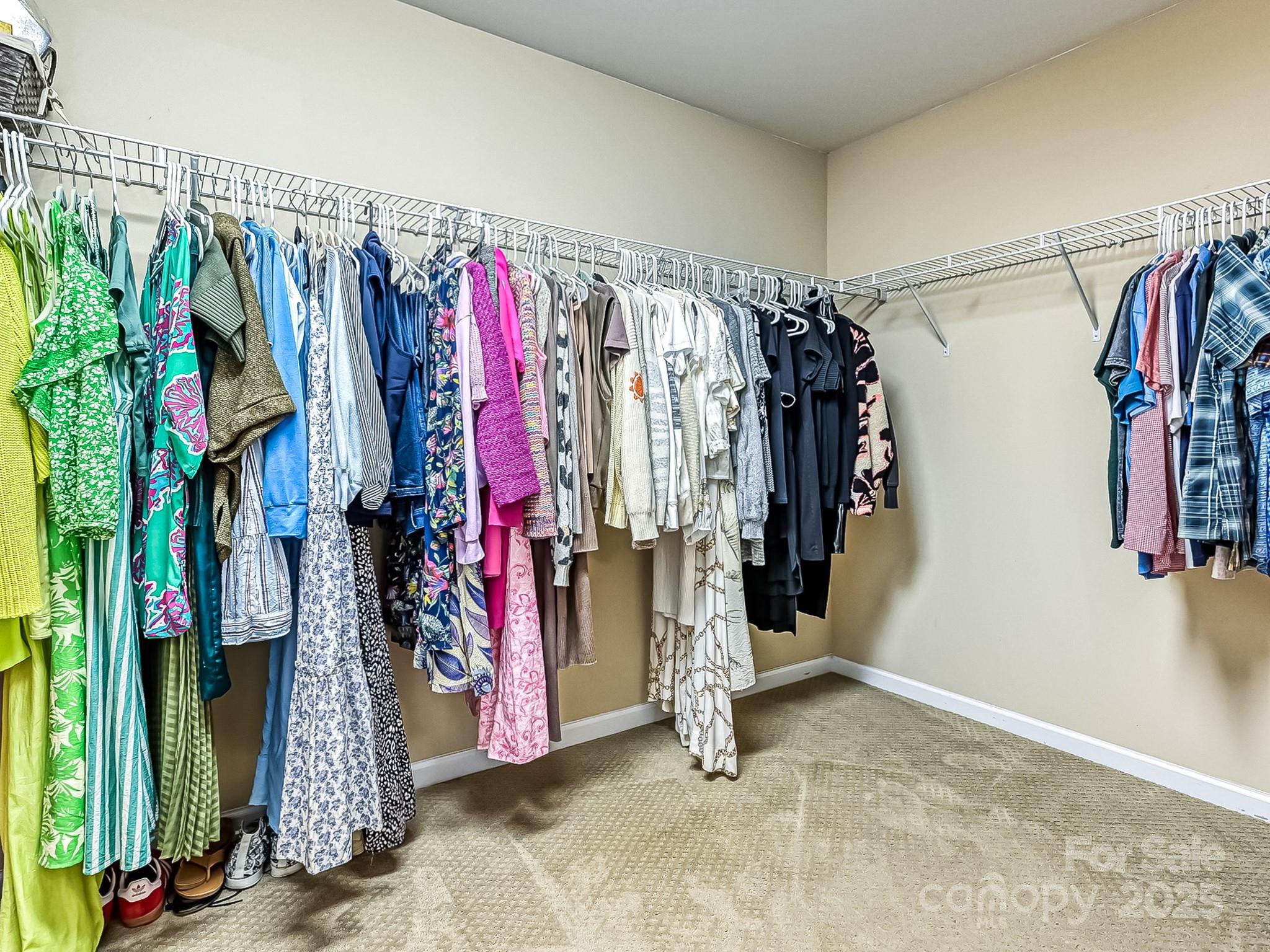 Lakebridge - Residential