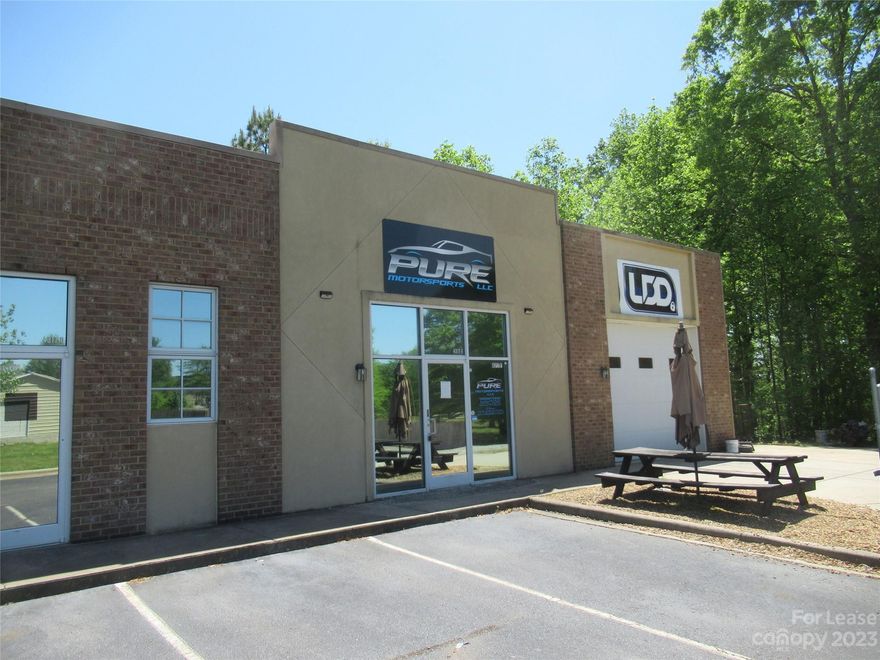 Great 900 Square Feet of heated space that is great for an office or small business.  The entire space is heated and cooled with Store Front Entrance to show off your business.  Unit offers Lobby space, 1 offices, workspace, storage room and bathroom.  Ample paved parking spaces.  Tenant would be responsible for up fitting space for business needs.  Landlord pays water & garbage pick-up.