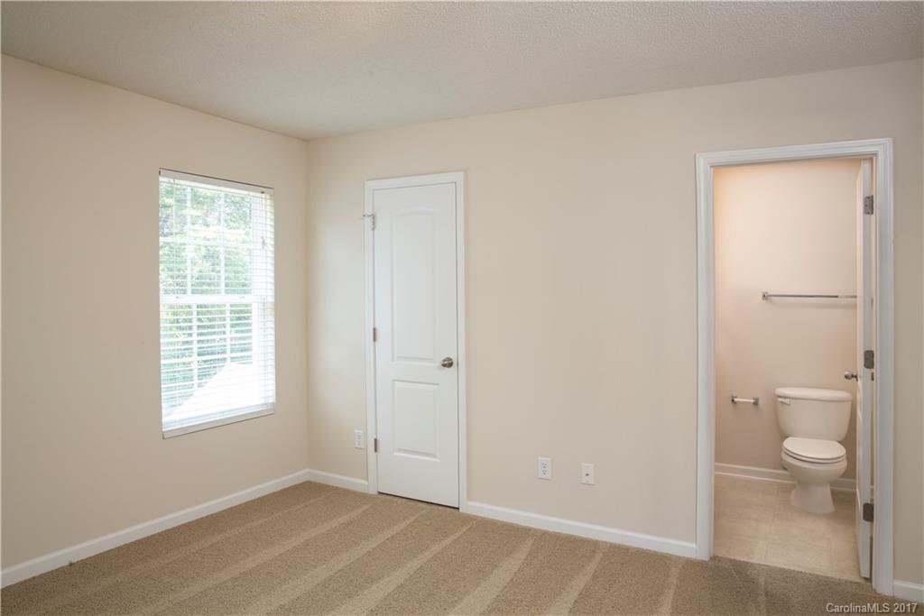 MacArthur Landing - Residential