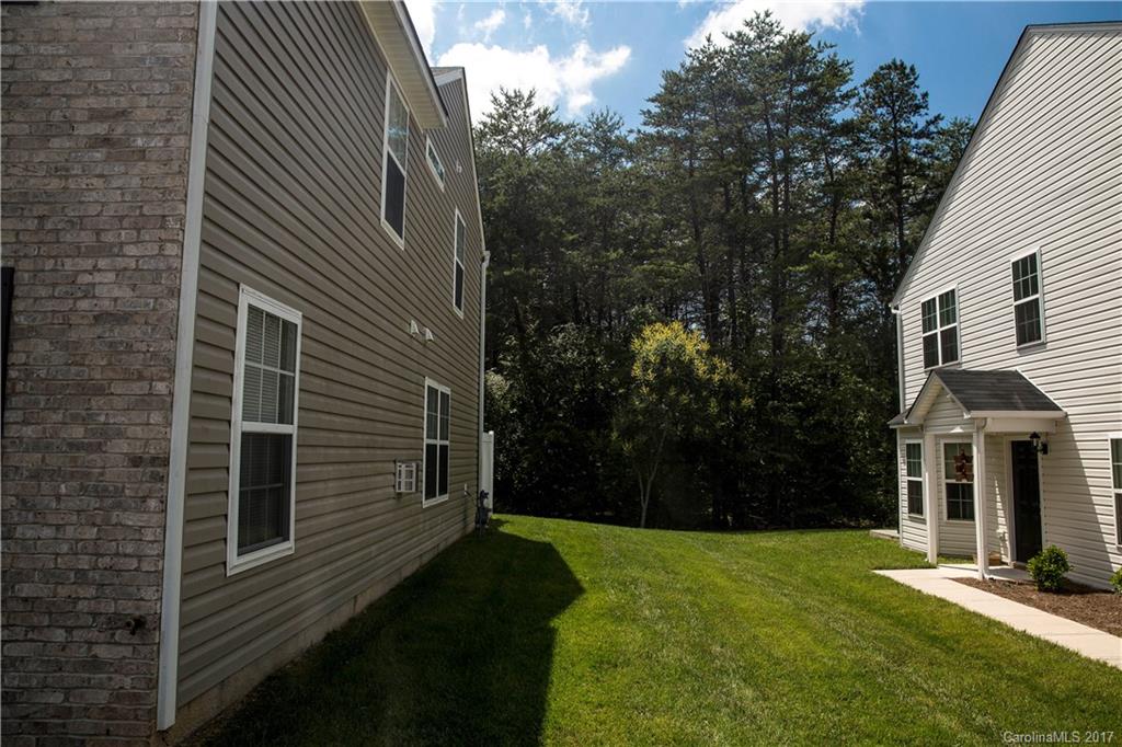 MacArthur Landing - Residential