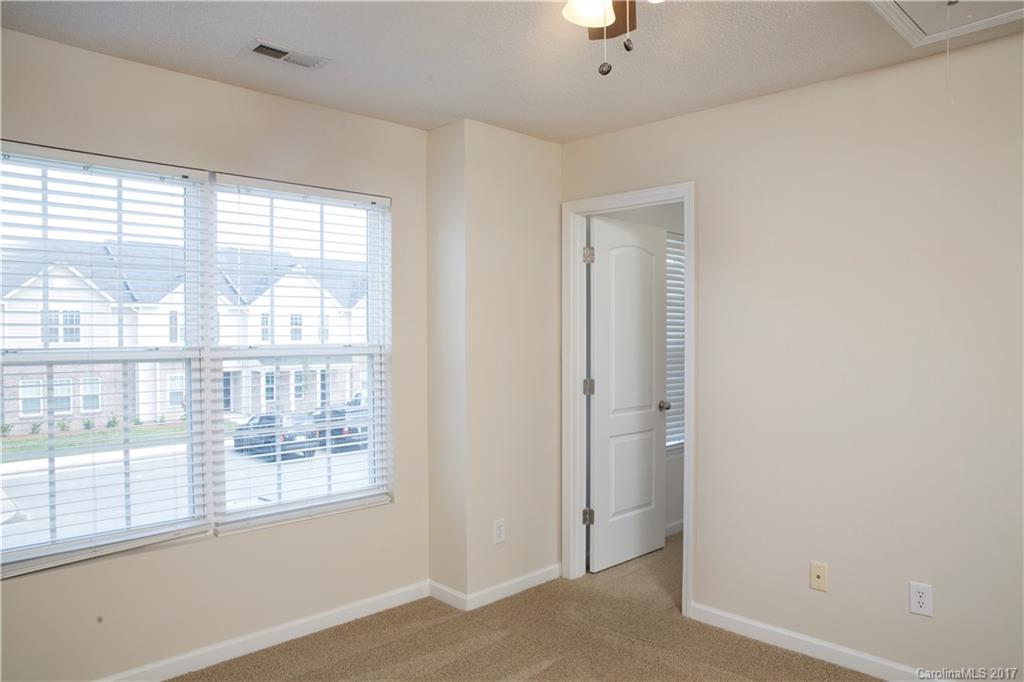 MacArthur Landing - Residential