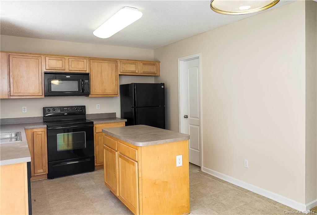 MacArthur Landing - Residential
