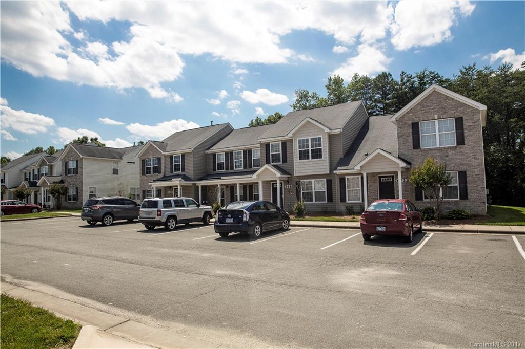 MacArthur Landing - Residential