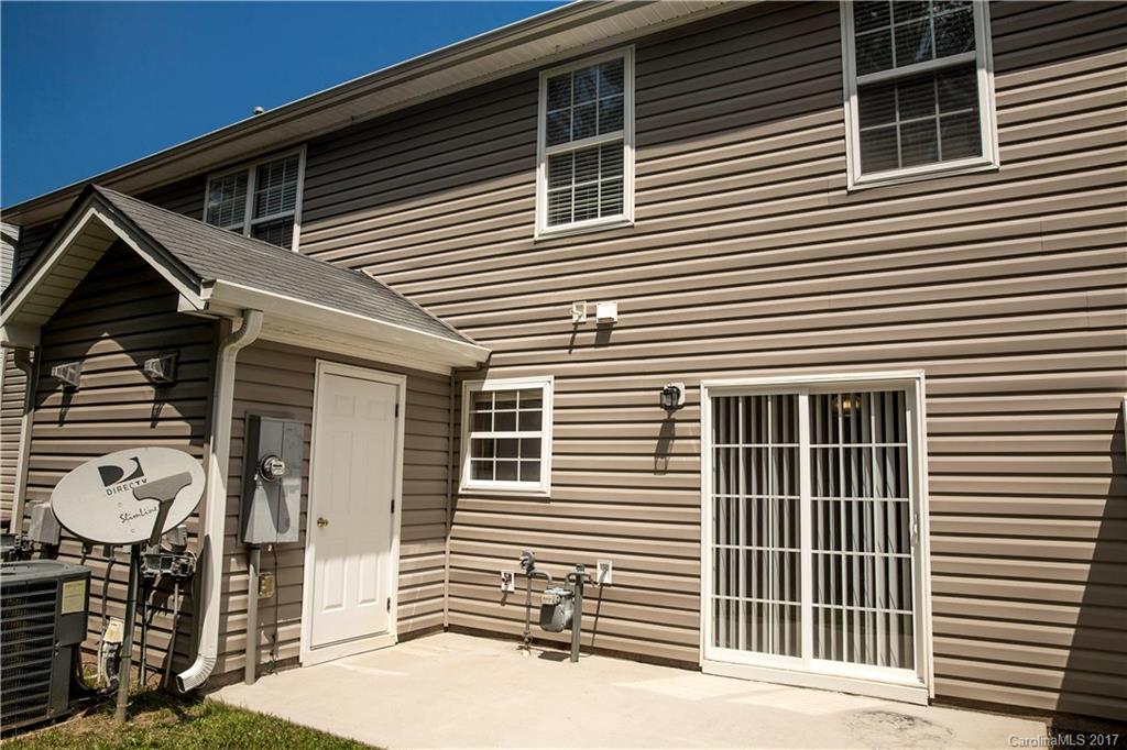 MacArthur Landing - Residential