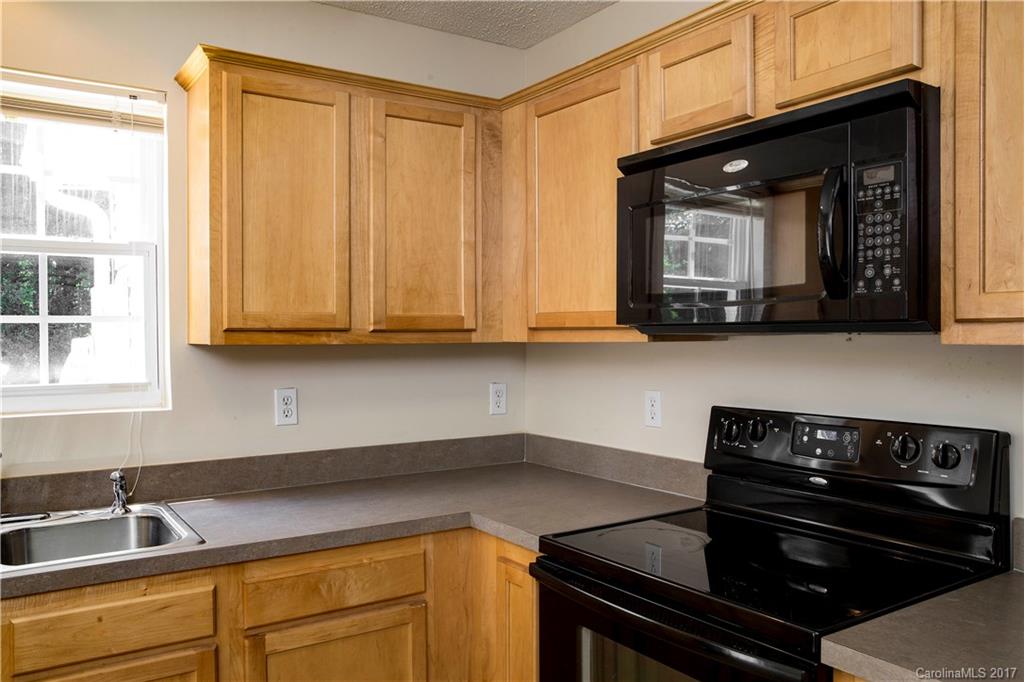 MacArthur Landing - Residential