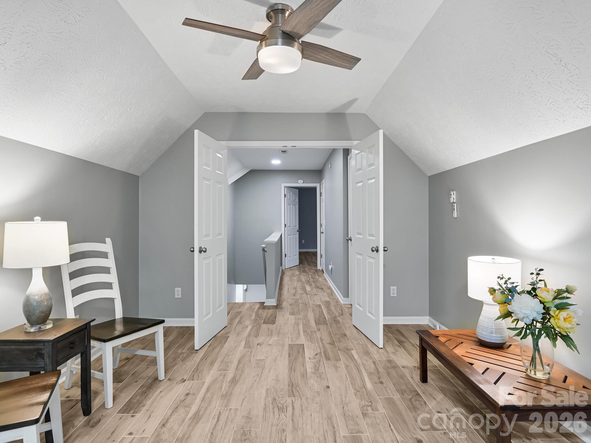 Cummings Cove - Residential