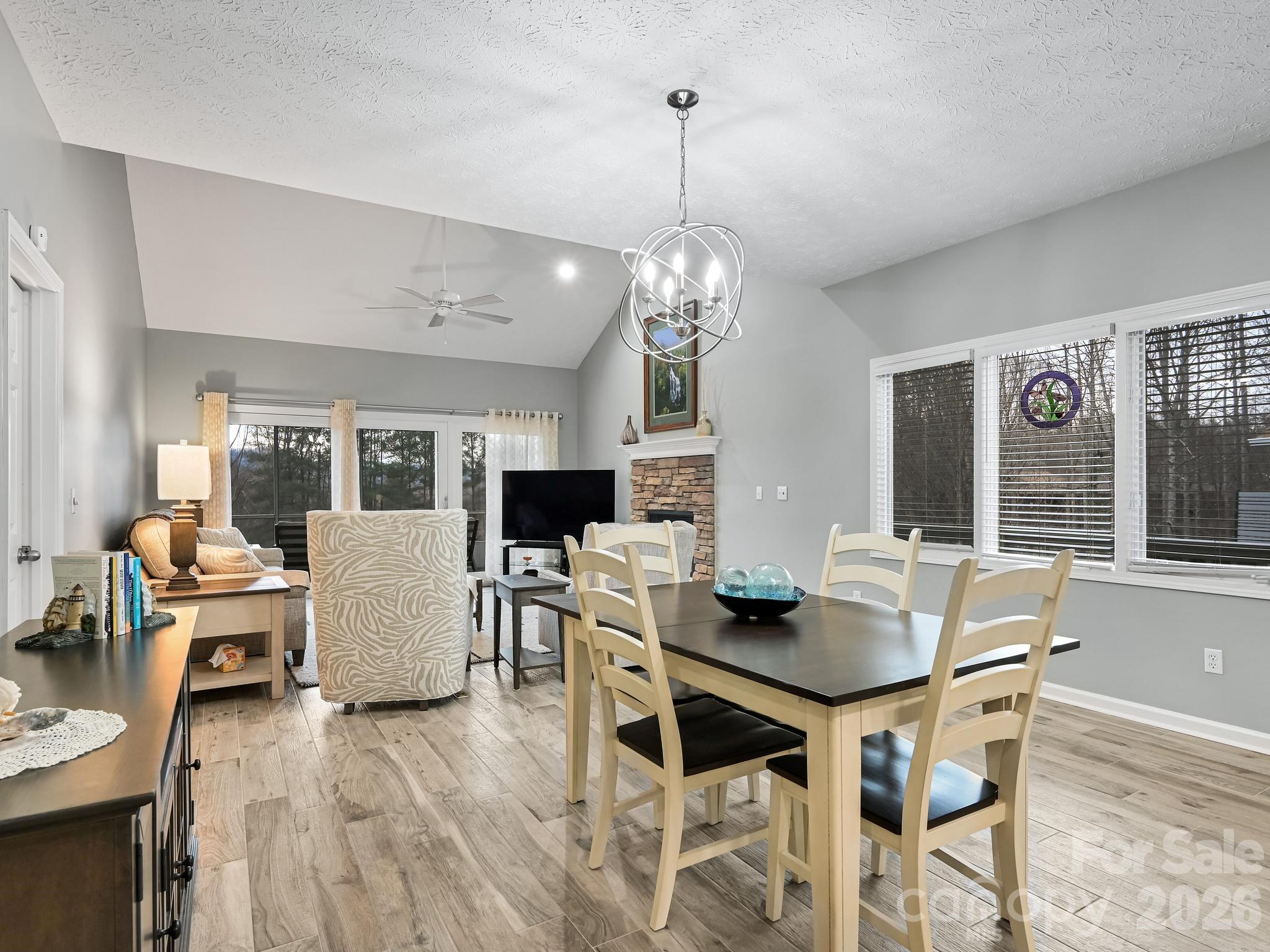 Cummings Cove - Residential